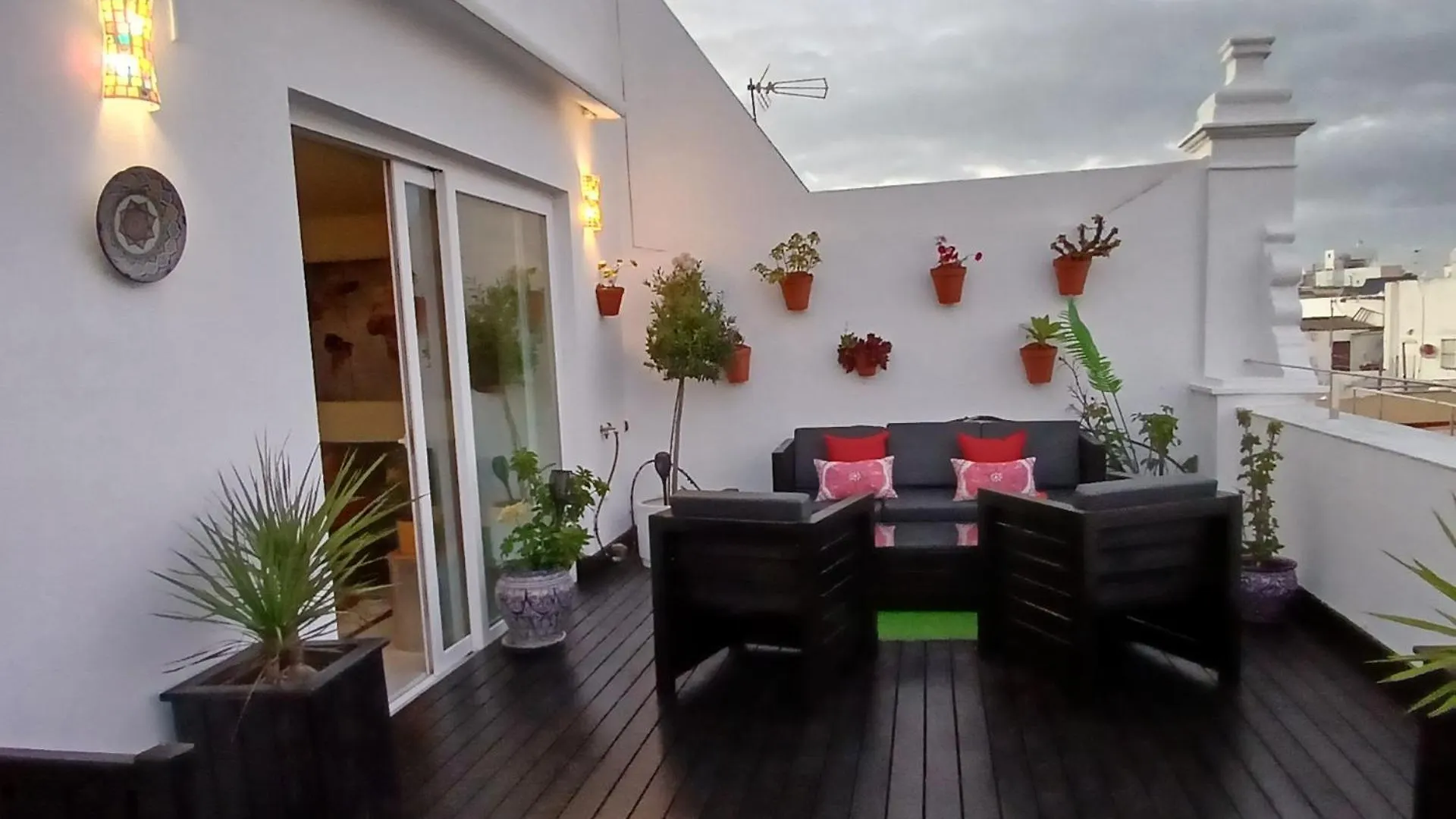 ***** Attic With Impressive Views And Jacuzzi Apartment Cadiz