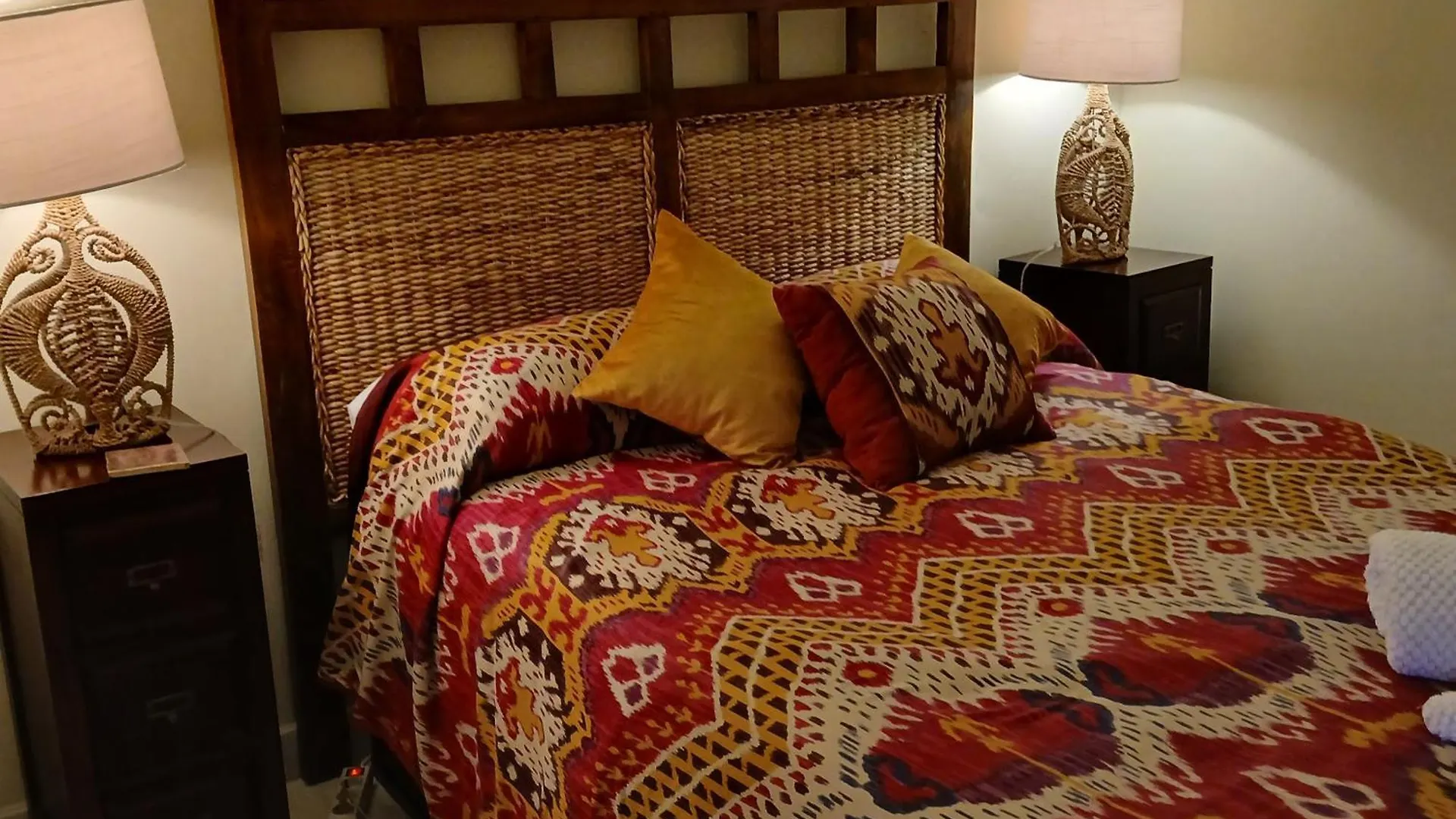 ***** Attic With Impressive Views And Jacuzzi Apartment Cadiz